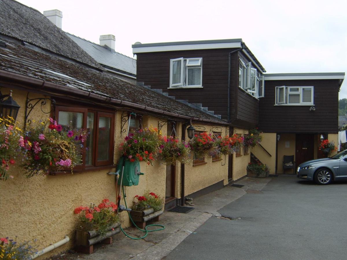 Borderers Inn Brecon Esterno foto